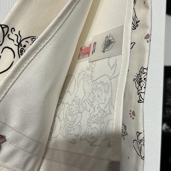 Set of 2 kitchen towels. DISNEY CATS! Ivory color - Picture 4 of 5
